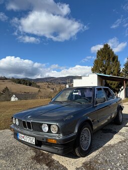 BMW e30 324d chromak - 12
