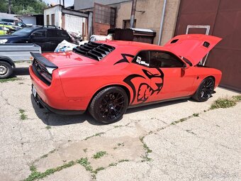 Predam dodge challenger 6.2 hellcat - 12