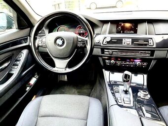 BMW Rad 5 520d xDrive 190k, Mesačne: 263€ - 12