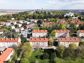Na predaj 2-izbový byt po kompletnej rekonštrukcii,... - 12