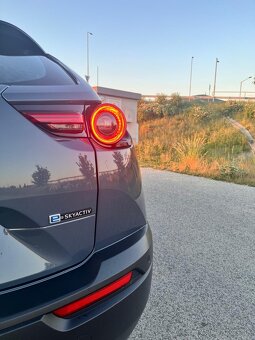 Mazda MX 30 SUV/Coupé 107kw Automat - 12