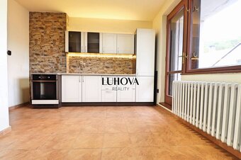 Priestranný a veľkorysý 6-izbový rodinný dom_Záriečie - 12