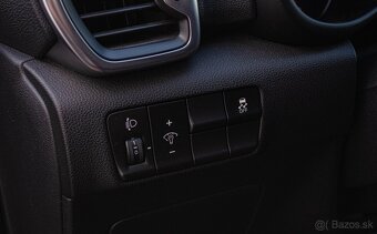 Kia Sportage 2.0 CRDi 4WD AT - 12