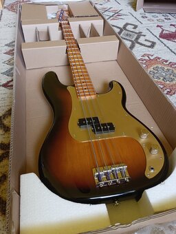 Squier by Fender Limited 50s Precision Bass 380€ - 12
