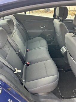 Renault Fluence 1.6i 16V 81kw - 12