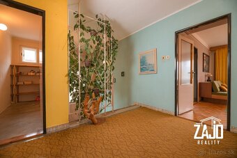 RD KOSTOLNÁ-ZÁRIEČIE V CENE BYTU I VÝBORNÁ LOKALITA - 12