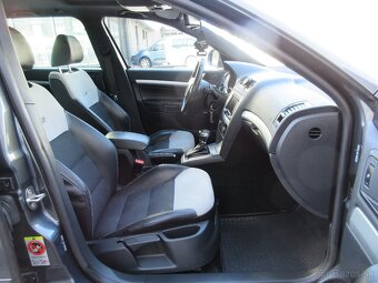 Škoda Octavia Combi 2.0 TFSI RS DSG - 12