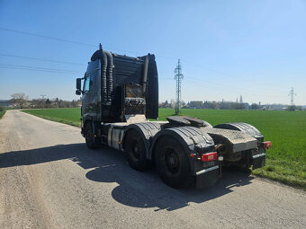 Tahač volvo FH16 700 6x4 r.v.2013 automat,hydraulika - 12