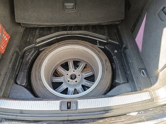 Audi A4 b6 Avant 1.9. tdi, 96 kw, M6 - 12