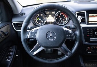 Mercedes-Benz ML 350 BlueTEC 4Matic (2015). - 12