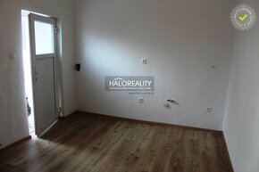 HALO reality - Predaj, rodinný dom Trstice, kompletná rekonš - 12
