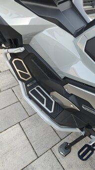 Honda XADV 750 - 12