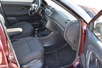 Škoda Fabia 1.2 TSI 105k Family - 12