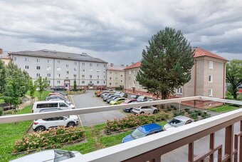 Rezervovaný - Svetlý 2-izbový byt 60 m² – Dukelská - 12