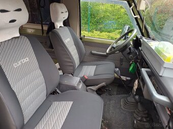 TOYOTA LAND CRUISER LJ 73 - 12
