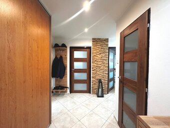 PREDAJ - 3 izbový byt s balkónom, Okružná ulica, Rožňava - 12