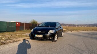 Toyota Auris 2.0 D-4D - 12