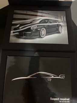 Auto prospekty,brožúry Porsche,Bentley - 12