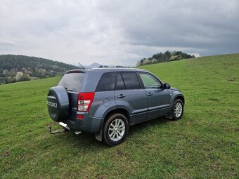 Suzuki Grand Vitara  1.9 Diesel  4x4 - 12