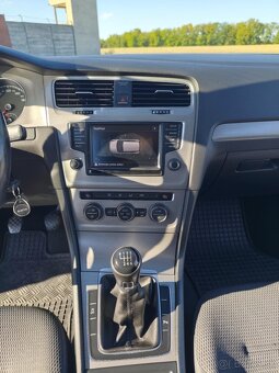Volkswagen Golf 7 1.2 tsi 81kw Comfortline 2016 Slovenske - 12