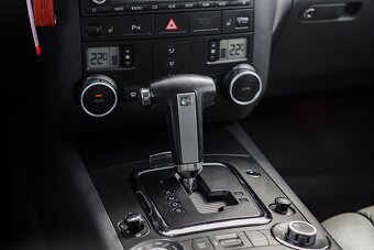 Volkswagen Touareg 3.0 TDI V6 165kW Tiptronic DPF 06/2006 - 12