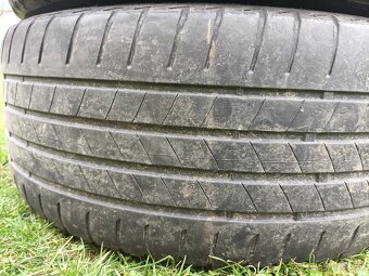 Letné 225/40 R18 CUPRA LEON - 12