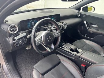 Mercedes-Benz A 200 2022 AMG Mountain Grey - 12