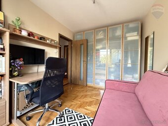 PRENÁJOM: 4IZBOVÝ BYT, DUNAJSKÁ STREDA - NÁM. SNP - 12