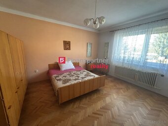 Na predaj ponúkame rodinný dom s veľkým potenciálom, len na  - 12