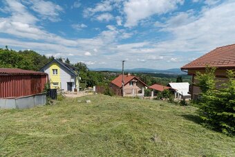 NA PREDAJ STAVEBNÝ POZEMOK V OBCI BAŠKA - 12