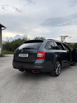 Škoda Octavia III 2.0 TDI RS Combi Šedá metalíza - 12
