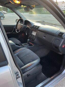 Mercedes-Benz ML400 Špeciál Edition = V8 Bi-Turbo 4x4 = - 12