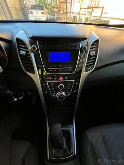 Predam Hyundai i30 1.6 88kw 2013 - 12