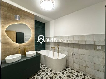 3 IZBOVÝ BYT PO KOMPLETNEJ REKON. S PARKOVACÍM MIESTOM, KLIM - 12