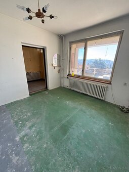 Na predaj 5 izb. rodinný dom Hlohovec-Nová Štvrť - 12