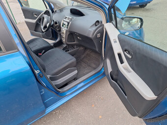 Toyota Yaris 1,4D-4D 66 kW Automat 5 - 12