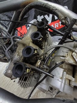 Yamaha XJ600N/S Devision - 12