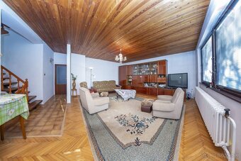 PREDAJ: Veľký rodinný dom na výnimočnom mieste 218m2, Banská - 12