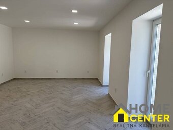 PREDAJ : MODERNÁ POLYFUNKČNÁ BUDOVA NA BÝVANIE AJ PODNIKANIE - 12