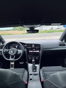 VW Golf VII GTD variant 2.0 TDI DSG - 12