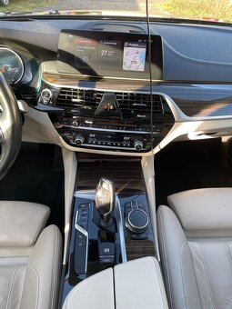 Bmw 530 xDrive - 12