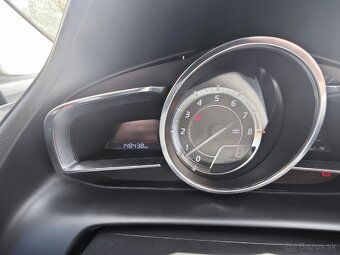 Mazda CX-3 2.0 Benzín 110kW Manuál AWD Revolution TOP - 12