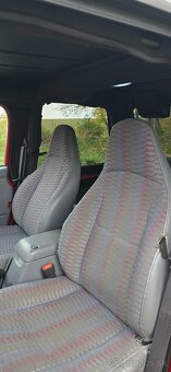 Jeep Wrangler 2.5 - 12