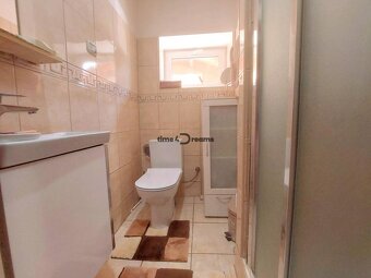 NA PREDAJ - pekný dom FIĽAKOVO - 12