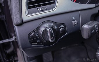 Audi A4 Avant B8 2.0TDI M6 - 12