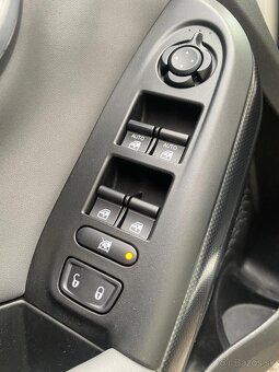 FIAT 500X 1.6 BENZÍN , 2017 - 12