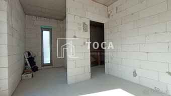 TOCA real - predaj - štýlový dvojpodlažný RD v obci Hôrky - 12