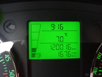 Škoda Fabia 2 1.6 Tdi Ambiente - 12