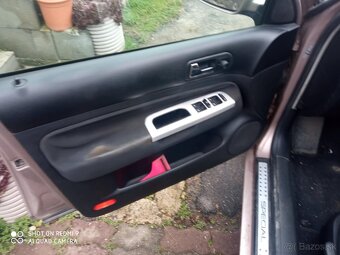 Predám volkswagen bora 1.9 74kw 2002 - 12