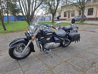 Suzuki intruder VL800 - 12